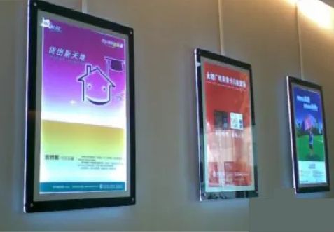商水什么是超薄灯箱?